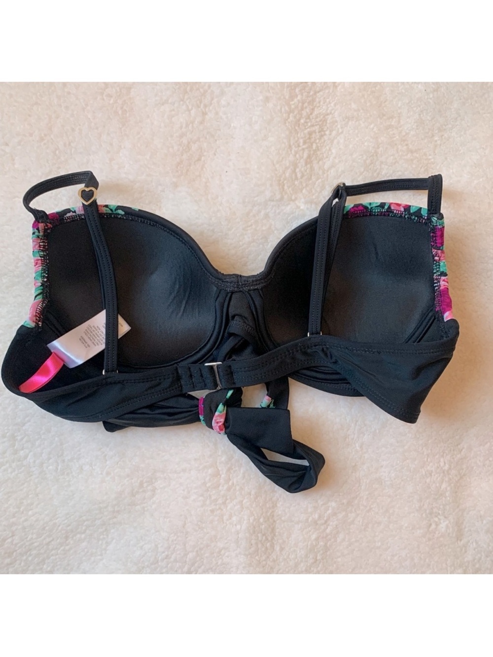 Betsy Johnson Black Ballerina Rose Molded Bump Me Up Bikini Top Size M - Picture 4 of 5